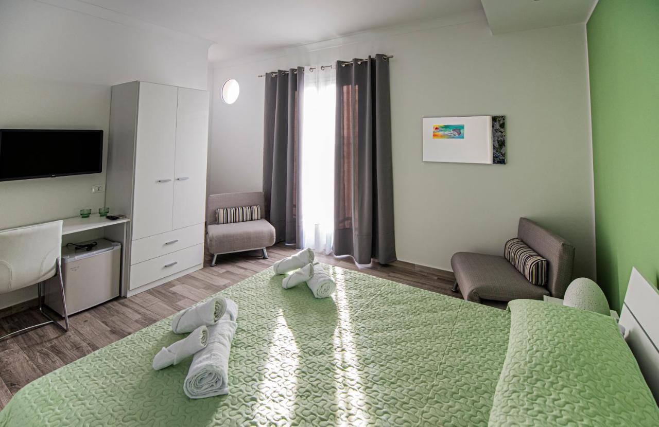 קסטלוצו L' Arcobaleno B&B מראה חיצוני תמונה