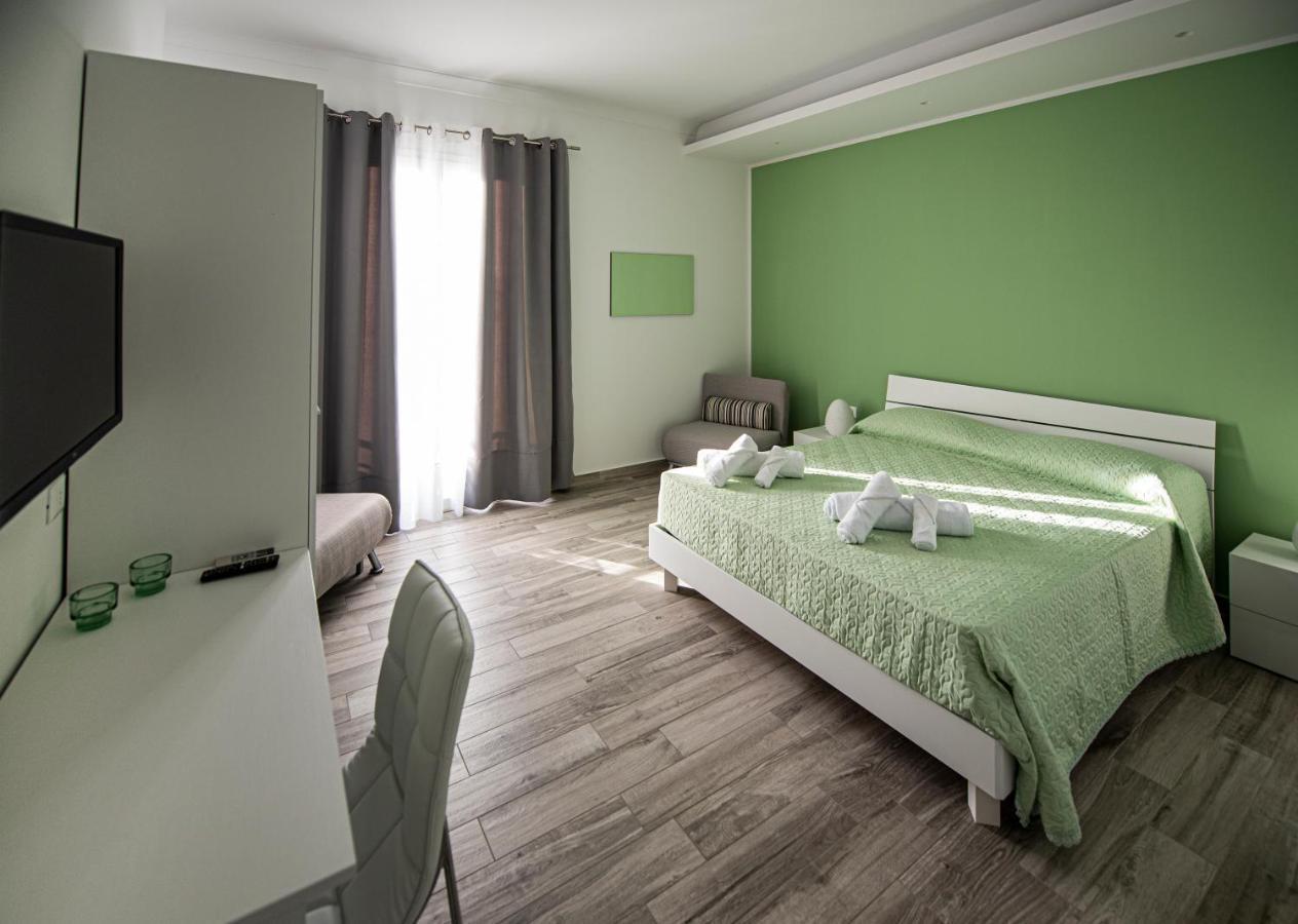 קסטלוצו L' Arcobaleno B&B מראה חיצוני תמונה