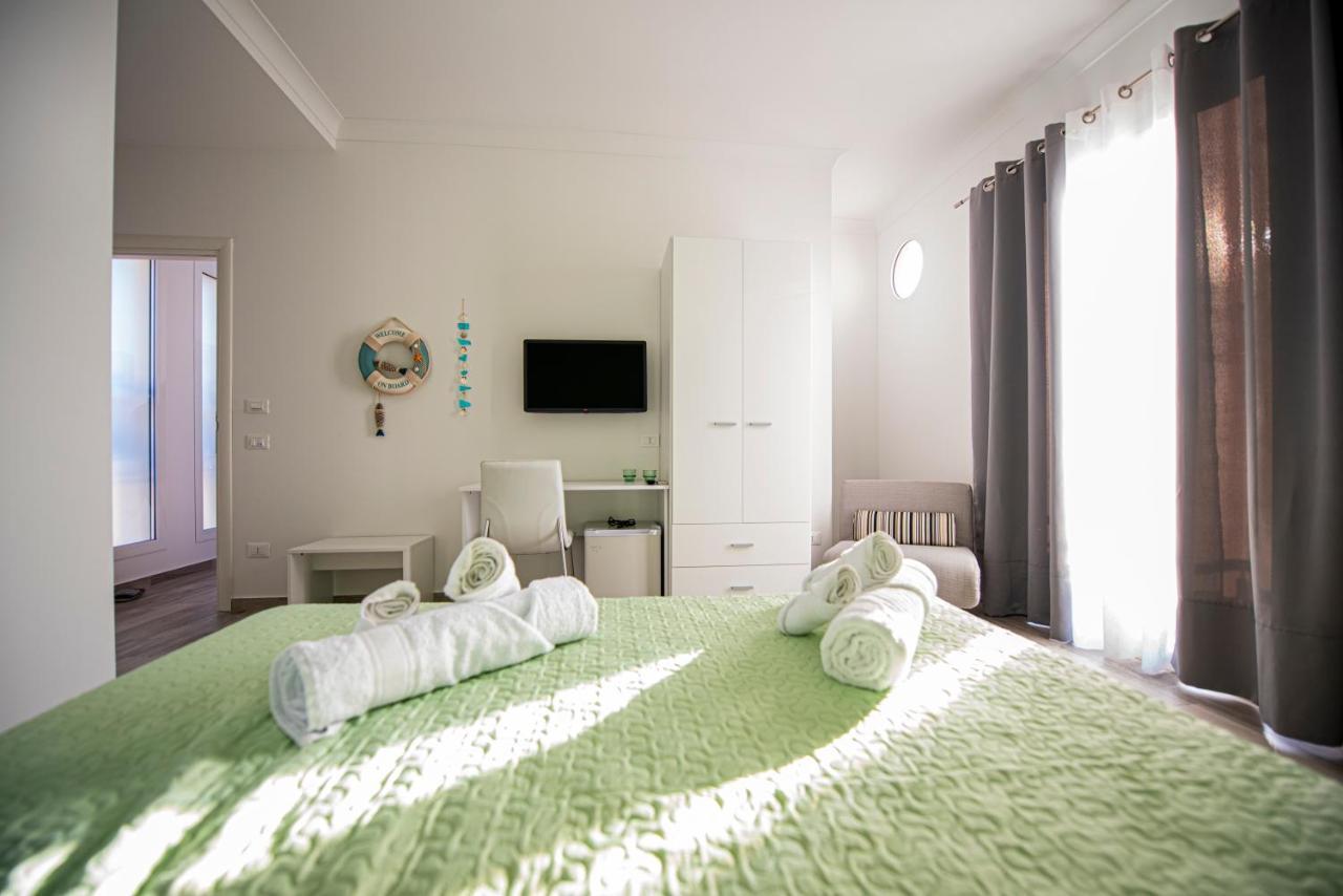 קסטלוצו L' Arcobaleno B&B מראה חיצוני תמונה