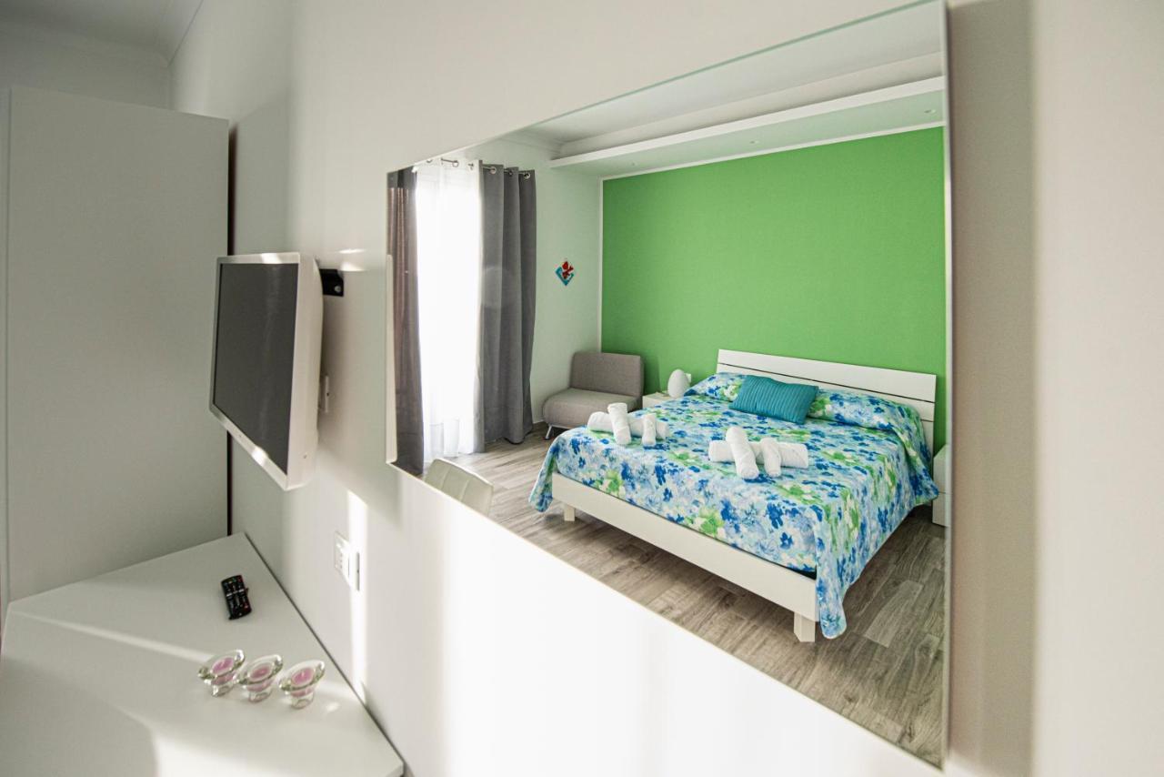 קסטלוצו L' Arcobaleno B&B מראה חיצוני תמונה