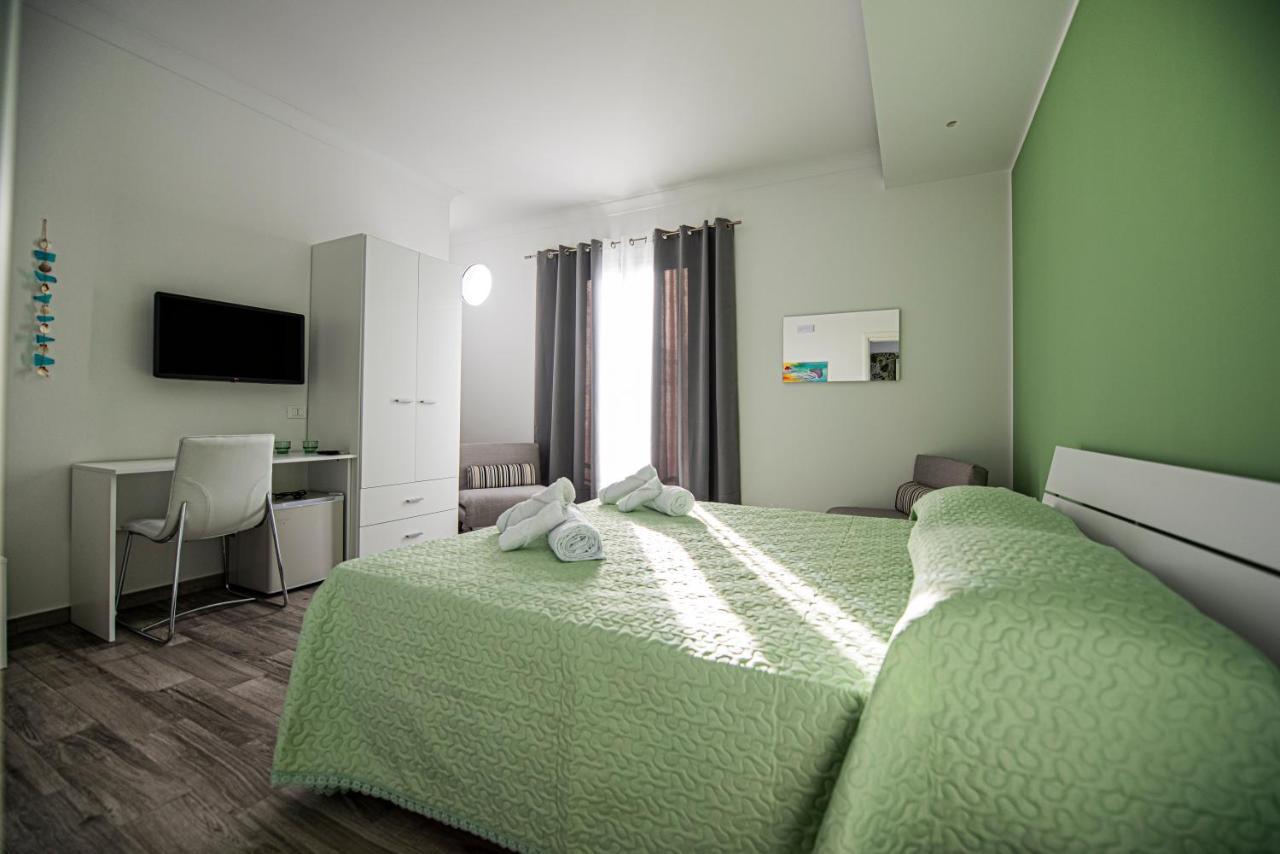 קסטלוצו L' Arcobaleno B&B מראה חיצוני תמונה